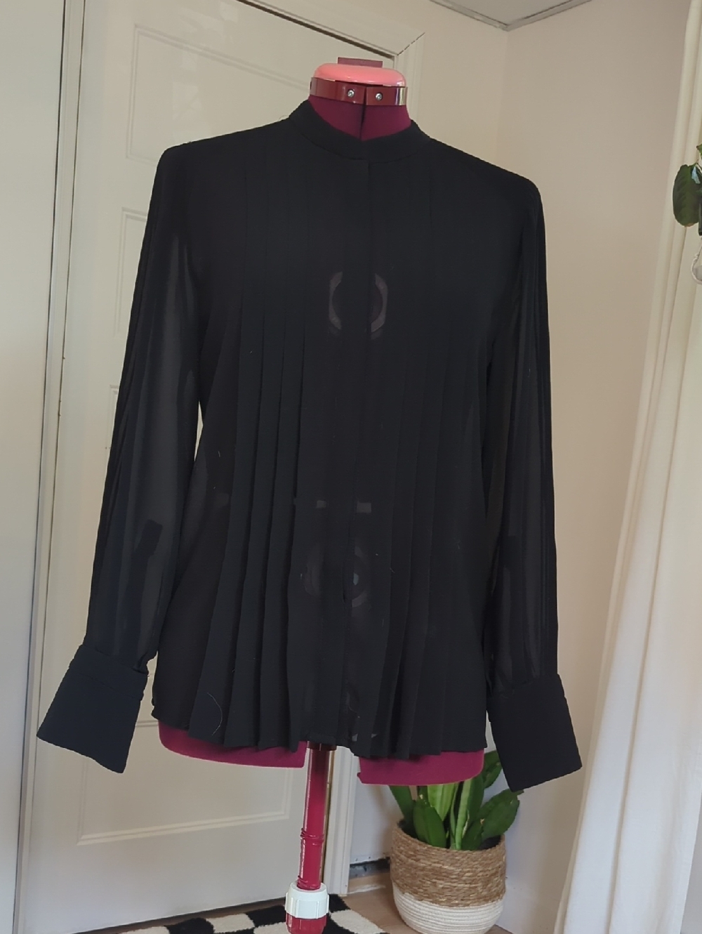Simons Black Pleated Long-Sleeve Blouse